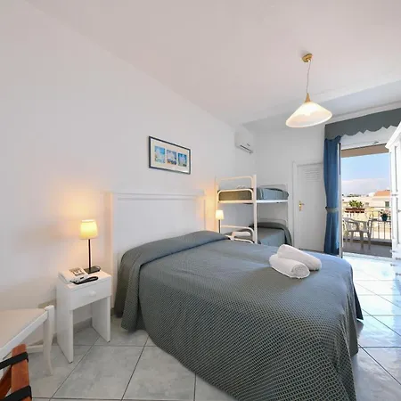 Noris Hotel