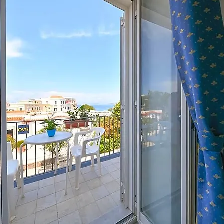 Hotel Noris