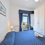 Noris Hotel 3*